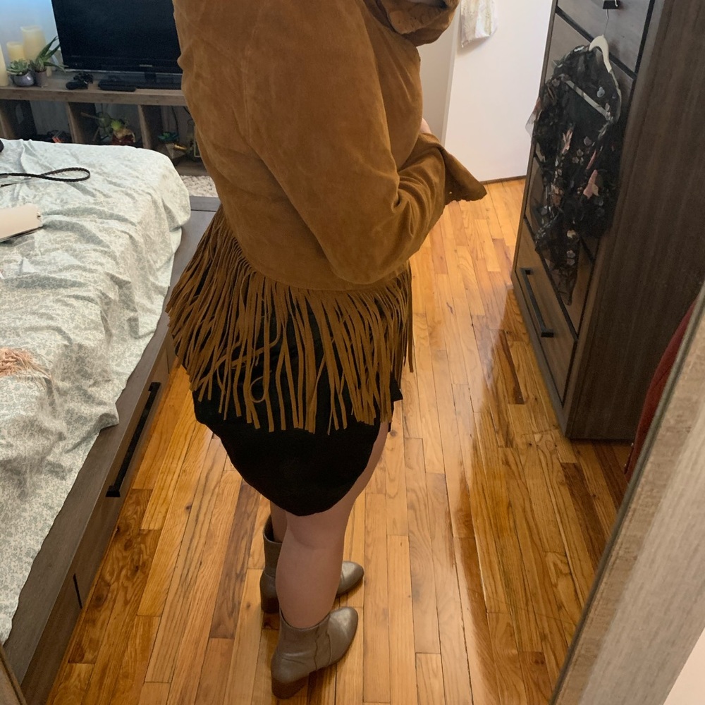 🚫SOLD🚫Fringe Jacket - Picture 5 of 5